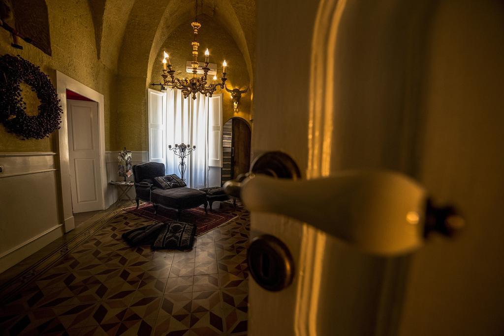 Bed and Breakfast Palazzo Delle Viole Ория Экстерьер фото