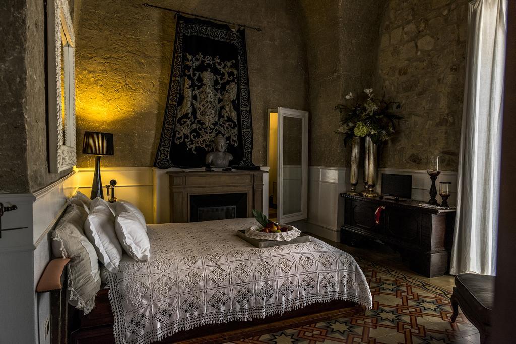 Bed and Breakfast Palazzo Delle Viole Ория Экстерьер фото